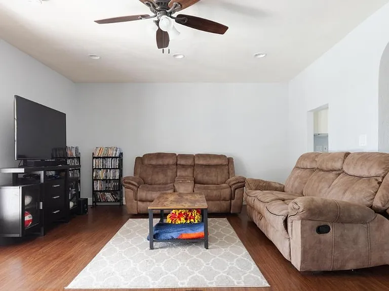 1823 E Brookdale St — Photo 11