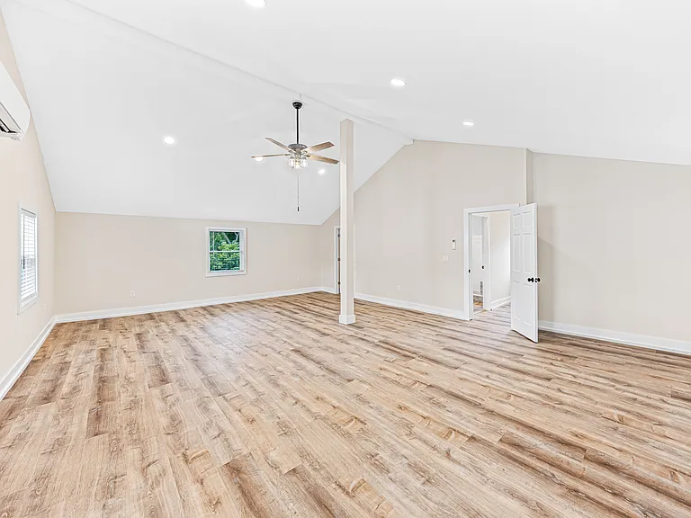 42 Forsythe St — Photo 29