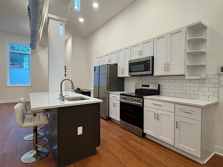 1406 Fairmount Ave #5 — Photo 8