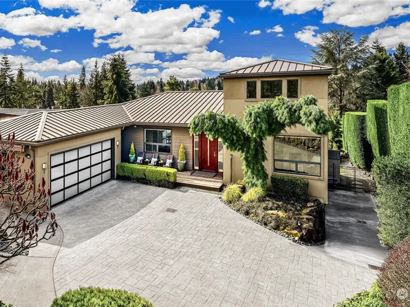 1431 88th Avenue NE, Clyde Hill, WA 98004