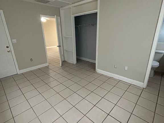 4th image of 2113 41st St SW #A