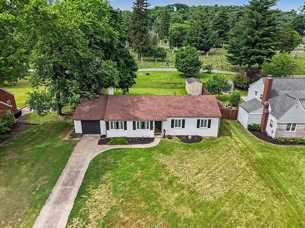 94 Cook Ave, Lawrenceburg, IN 47025