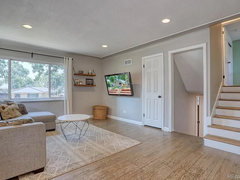 4122 S Galapago St — Photo 8