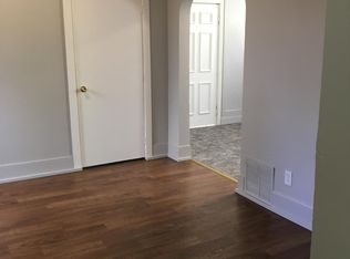922 W Grove St, Mishawaka, IN 46545