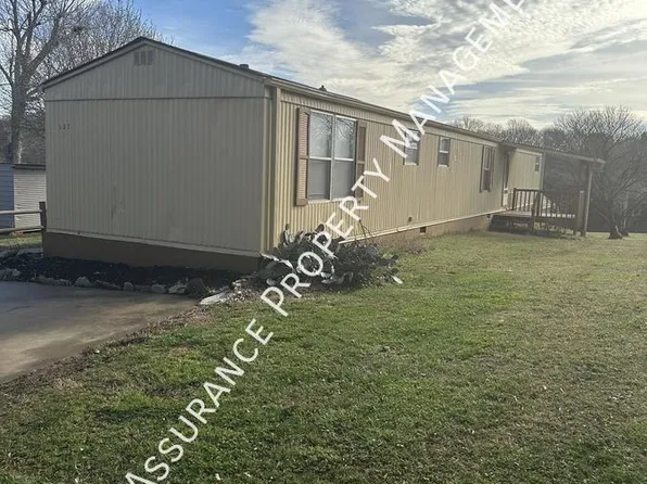 507 Black Snake Rd, Easley, SC 29640