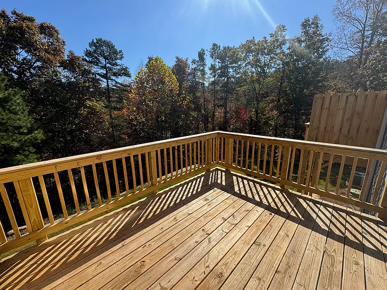 567 Stoneybrook Dr — Photo 12