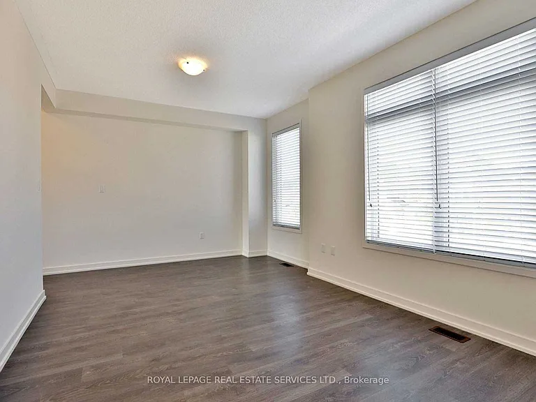 3191 Ernest Appelbe Blvd — Photo 9
