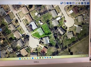 308 Redbud Ln, Wilmer, TX 75172
