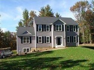 94 Breakneck Rd, Sturbridge, MA 01566