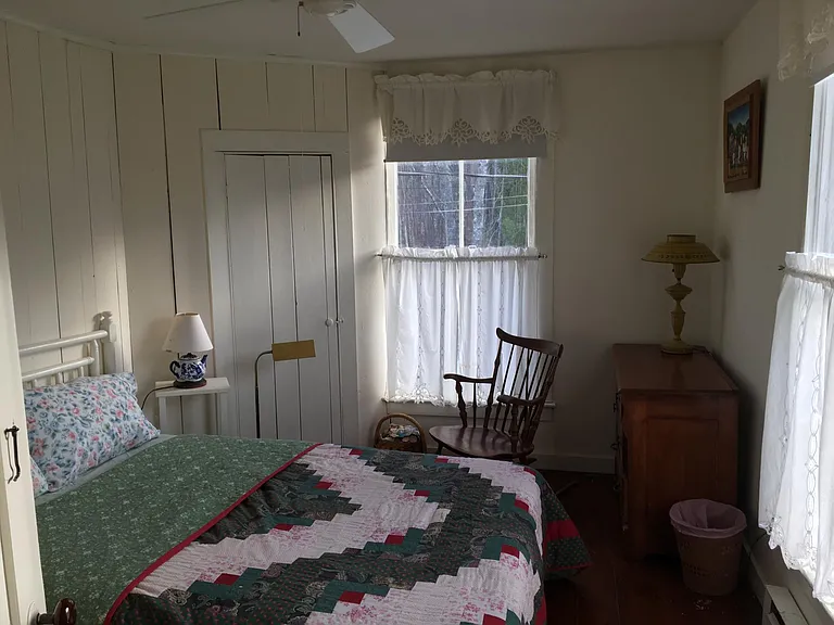 8 Bayview Park — Photo 9
