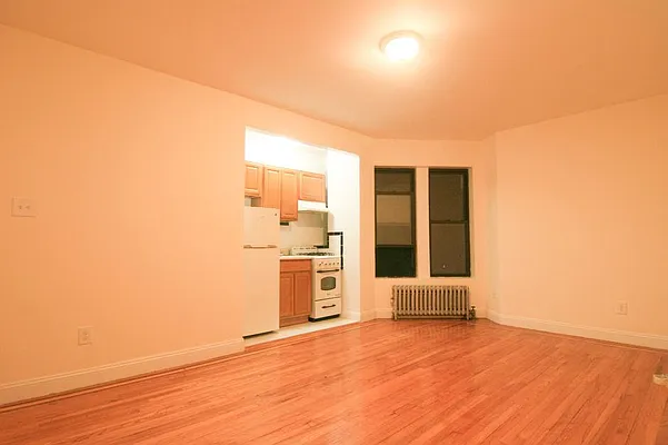 Rented by Horowitz Real Estate | media 8
