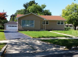 5291 N 82nd Ct, Milwaukee, WI 53218