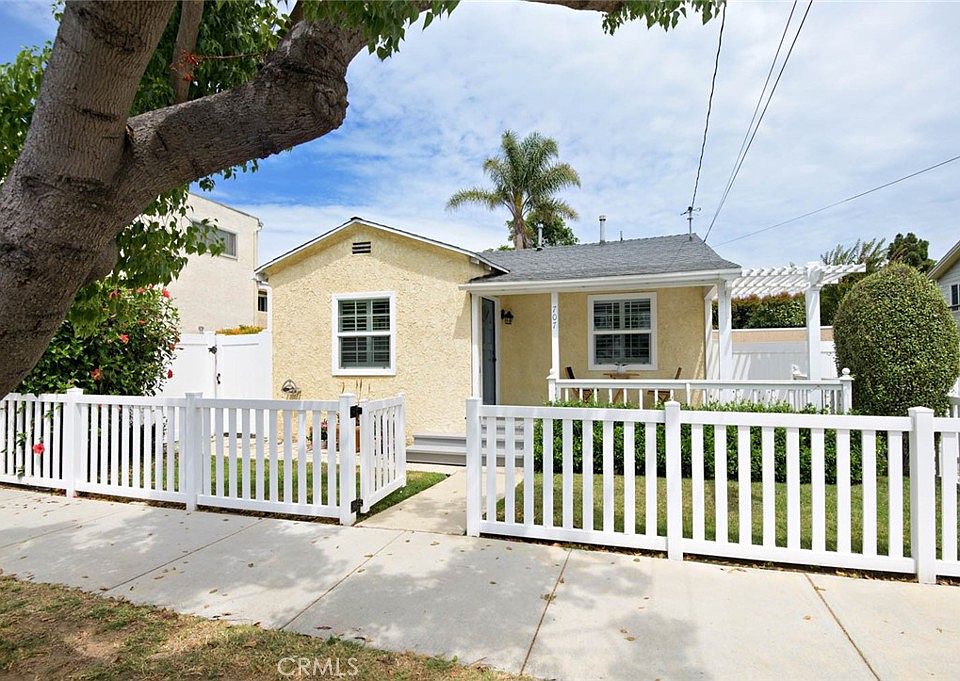 1st image of 707 Garnet St