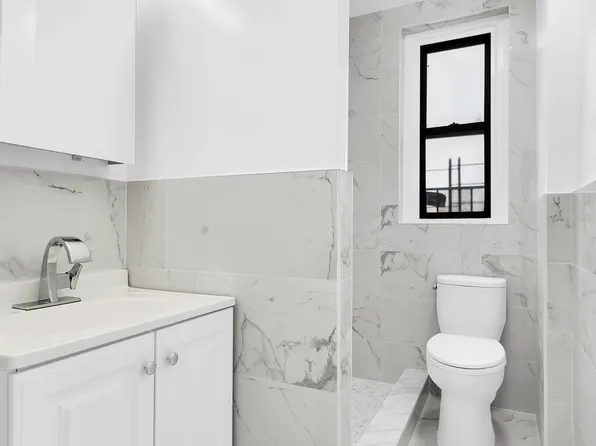3245 Perry Avenue image 7 of 7