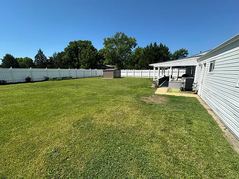 10411 Farrar Ave — Photo 30