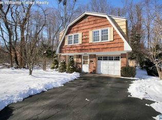 60 Haring St, Closter, NJ 07624