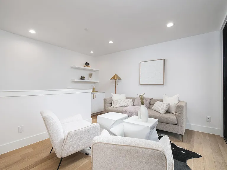 3053 Wycliff Ave #201 — Photo 30