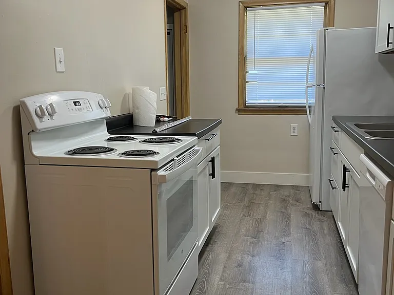5542 W Adams St — Photo 3
