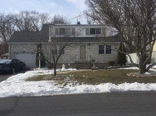 25 Lois Ave, East Brunswick, NJ 08816