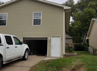 3608 SW Cambridge Ter, Topeka, KS 66610