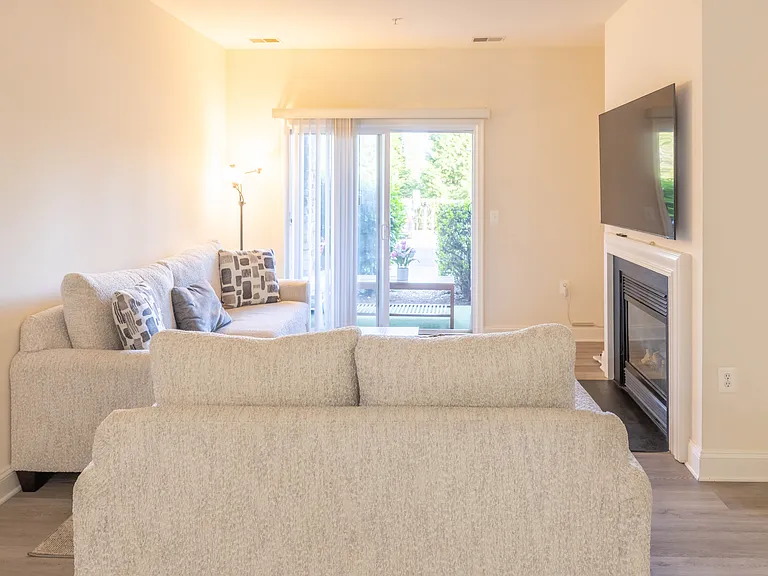 12824 Clarksburg Square Rd #105 — Photo 78