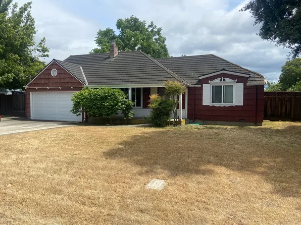 1520 Ben Roe Dr, Los Altos, CA 94024