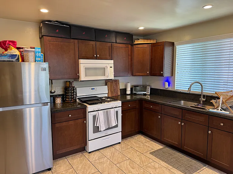 221 Wesley Ave #221 — Photo 7