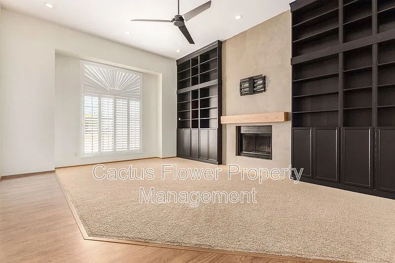 4 bed, 3.5 bath, 2844 sqft, $2,595 — Photo 2
