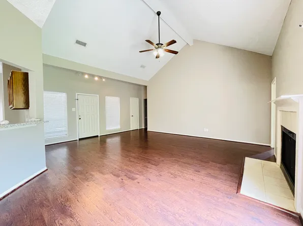 3122 Lakefield Way, Sugar Land, TX 77479