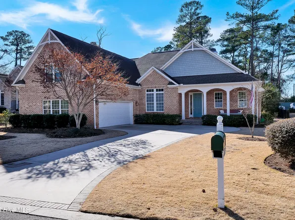8201 Sage Valley Drive, Wilmington, NC 28411