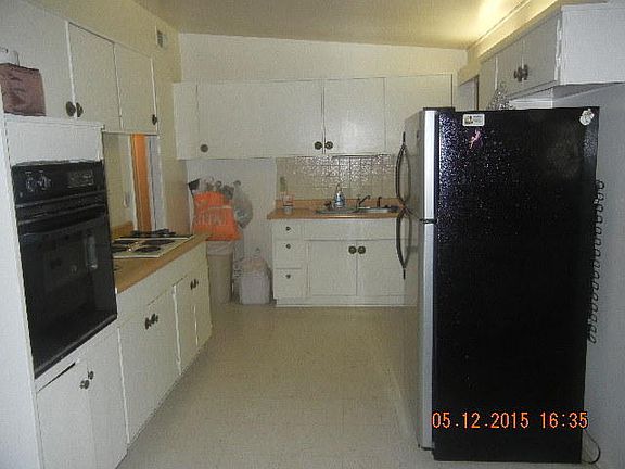 2nd image of 1046 W Avenue H1