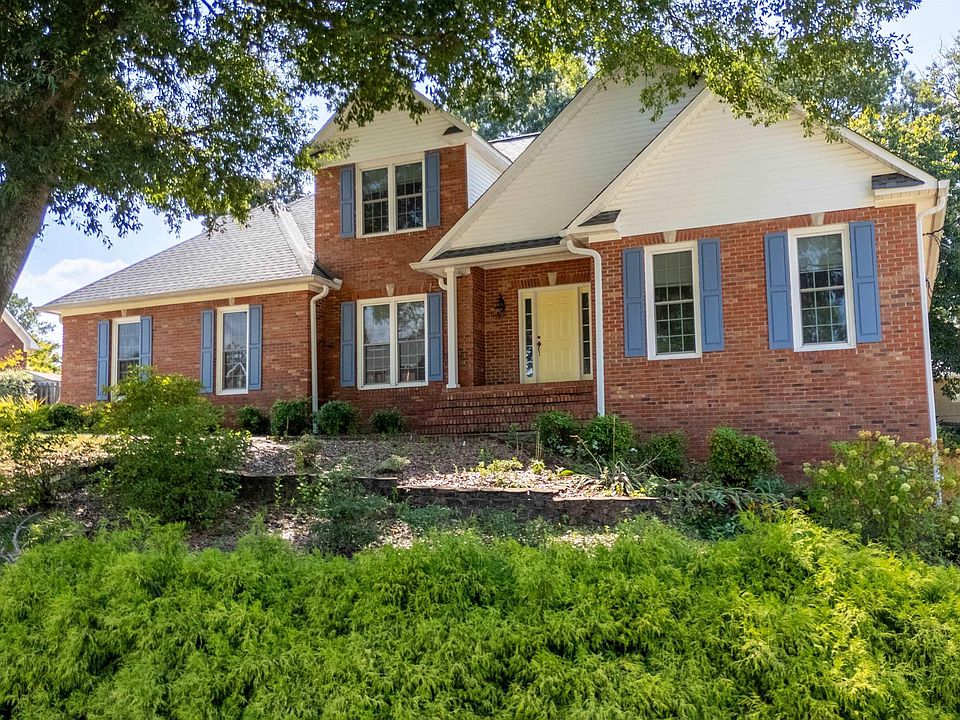 1st image of 1260 Ravenwood Dr