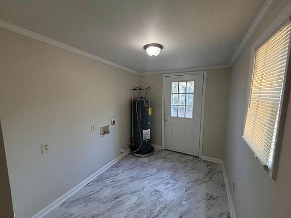 4th image of 1612 Garland Pl