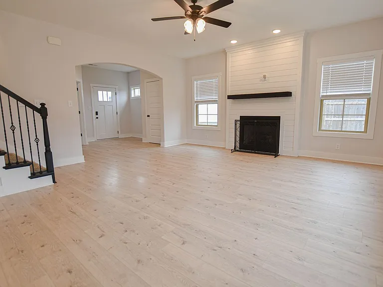 3275 Haymeadow Ln — Photo 7