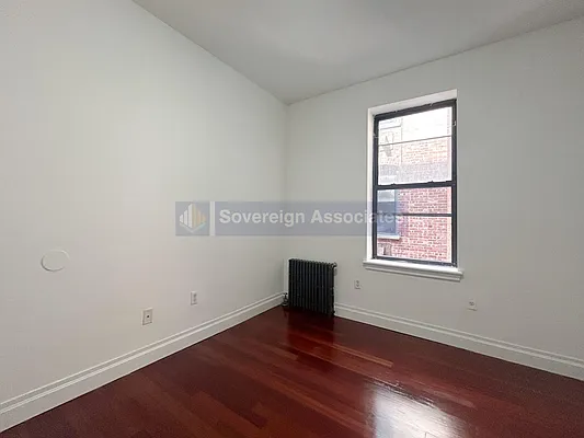 Rented by Sovereign Associates | media 10