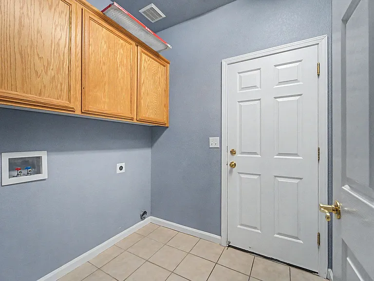 1147 Sam Rider Way — Photo 9