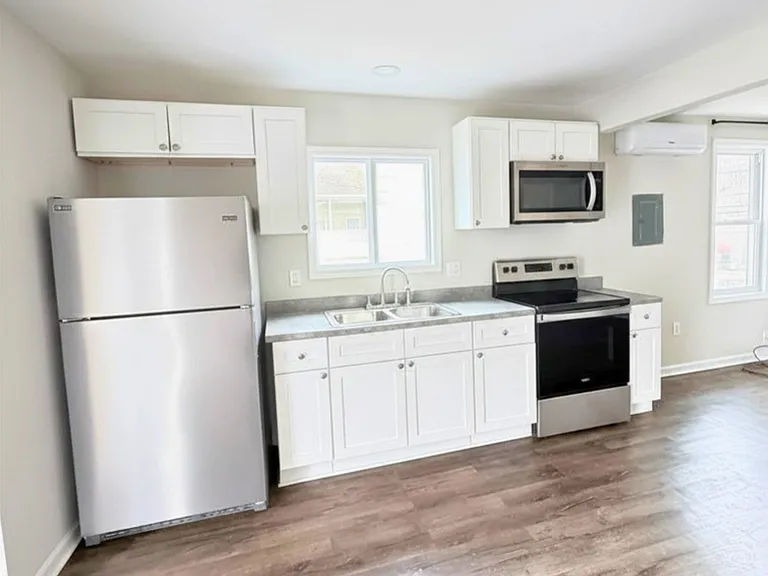 632 Main St #2 — Photo 4