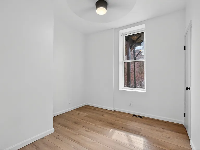 3147 Texas Ave #MAIN — Photo 11