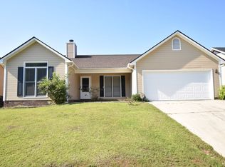 322 Porterfield Ct, Fayetteville, NC 28301