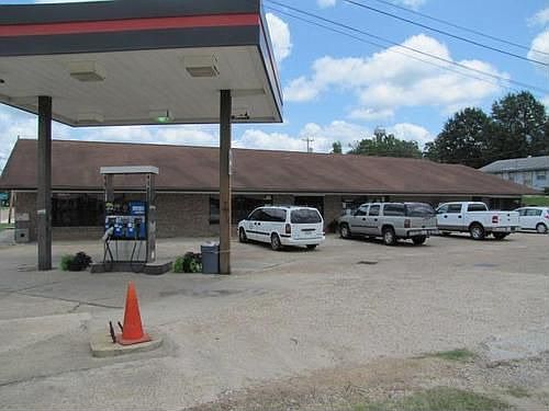 1st image of 2676 Stillwell Ave
