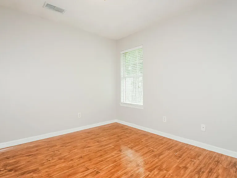 1596 Far Dr — Photo 13