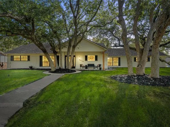 8210 Knottingham Dr, Woodway, TX 76712