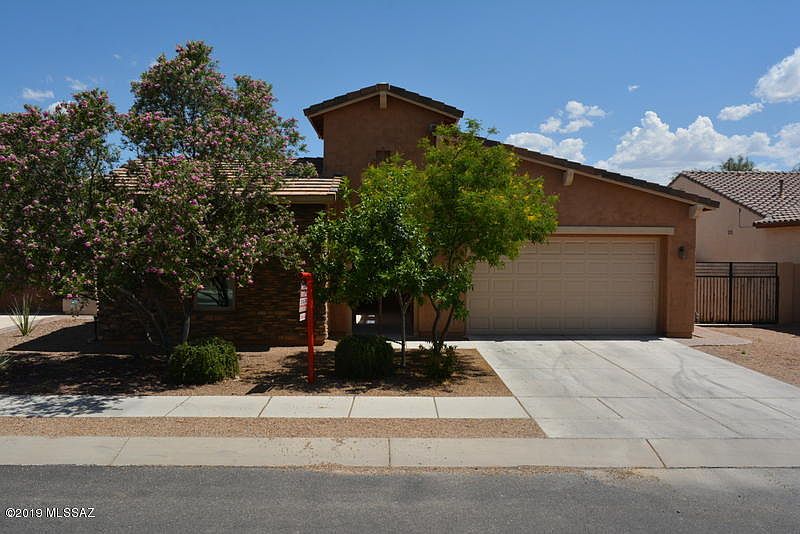 1st image of 671 W Camino Sorpresa