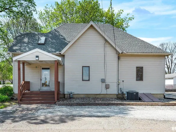 417 W Walnut St, Chillicothe, IL 61523