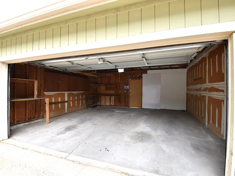 5550 Pennsylvania Ave #2 — Photo 22