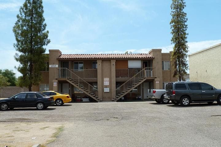 1st image of 2717 E Beck Ln APT 4