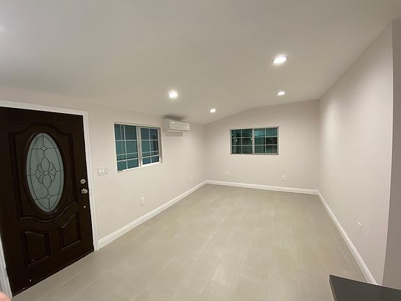 4th image of 20827 Martha St