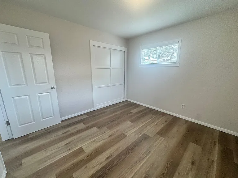 6150-52 Horton Dr — Photo 6