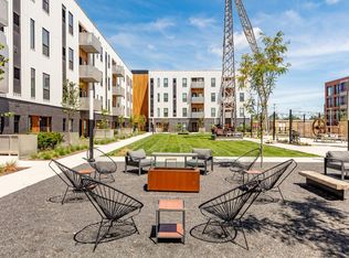 Rowat Lofts Apartments, Des Moines, IA 50309