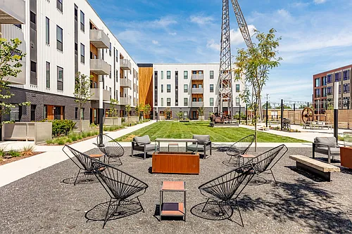 Rowat Lofts Apartments Photo 1